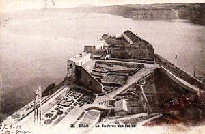 Oran - Port - Caserne des Isoles - 1912
